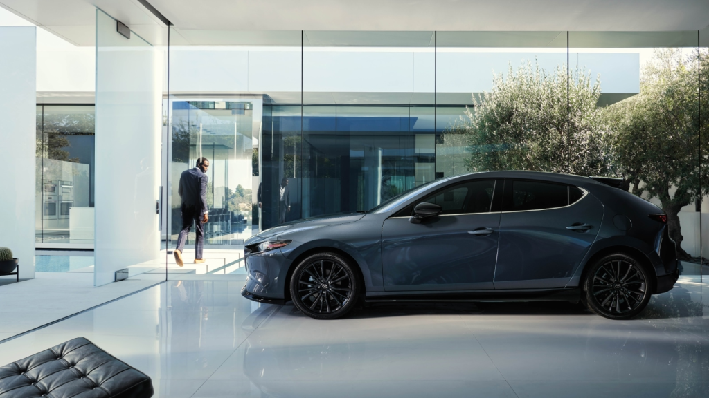 Mazda 3 Hatchback: Where Japanese Craftsmanship Meets Performance.